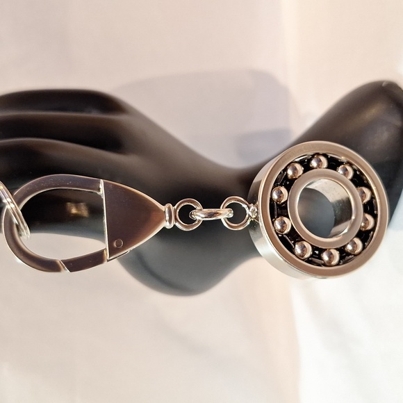 # 123 BMW self aligning ball bearing keychain - Picture 5 of 6